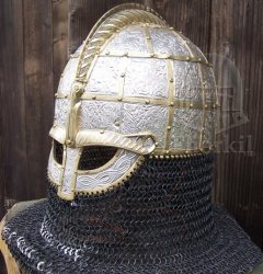 Мод для Skyrim — Ретекстур рыцарского шлема Северянина